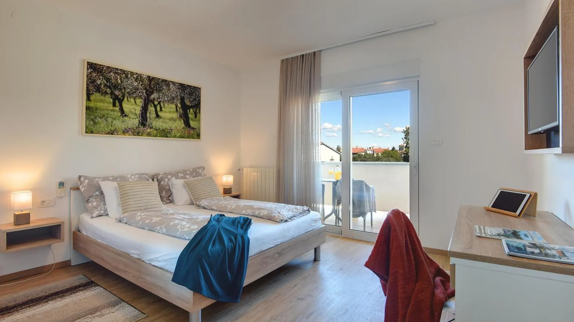 Villa Klen For 15 People Near Pula With Jacuzzi And Children Playgorund