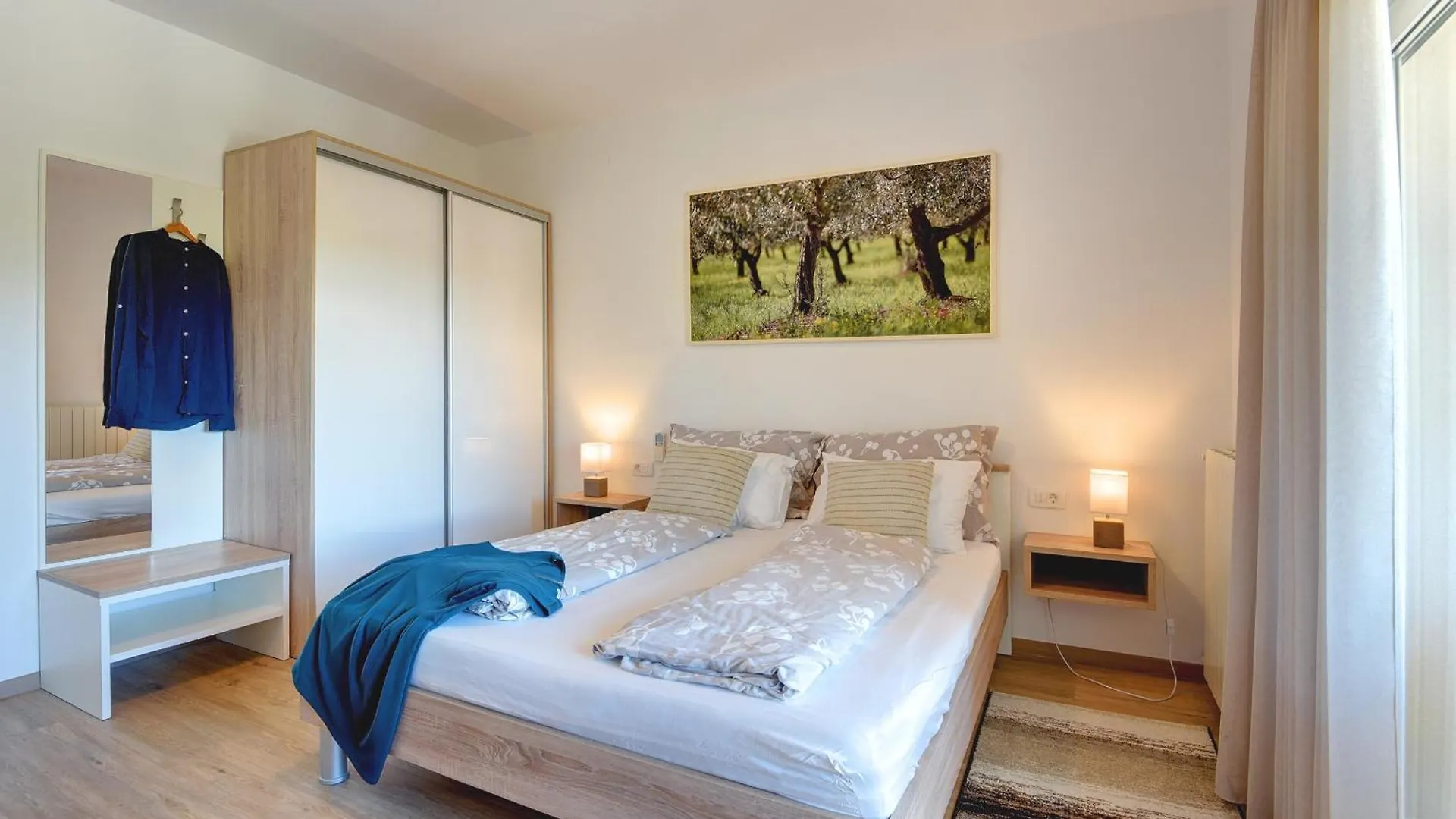 Villa Klen For 15 People Near Pula With Jacuzzi And Children Playgorund Croatia